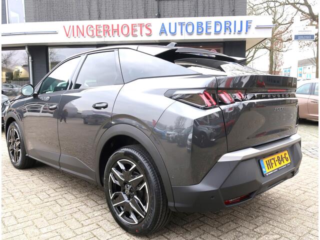 Peugeot 3008 1.2 Hybrid 136 Allure * Nieuw Model * Uit voorraad leverbaar * Hybride / Benzine Automaat * Navigatie * Stuur- en Stoel Verwarming * 1/2 Leder Interieur * Parkeer Camera en Sensoren * DAB Radio * etc.... Zie Foto's *