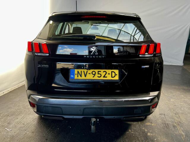 Peugeot 3008 1.2 PureTech Blue Lease Executive