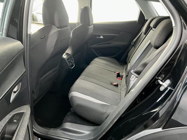 Peugeot 3008 1.2 PureTech Blue Lease Executive