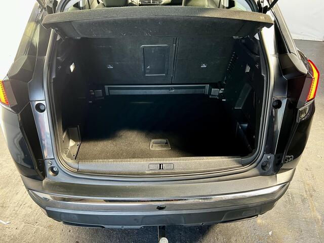 Peugeot 3008 1.2 PureTech Blue Lease Executive