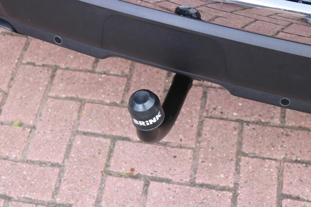 Peugeot 3008 1.2 PureTech Allure Pack TREKHAAK AFNEEMBAAR - ELEKTRISCHE ACHTERKLEP - 19 INCH''