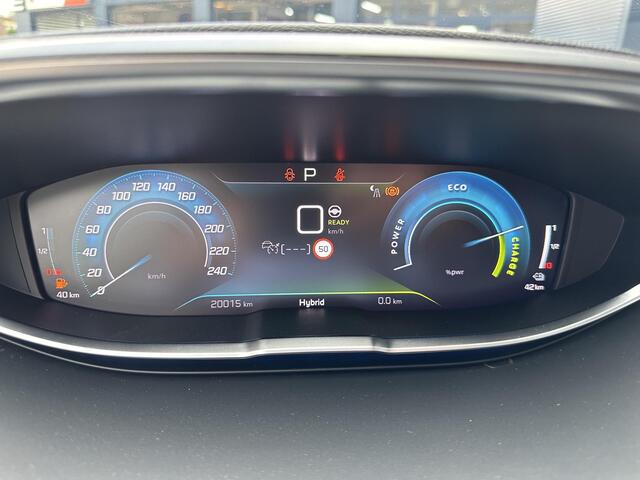 Peugeot 3008 1.6 HYbrid4 300PK GT | 4-Wielaandrijving | Plug-In Hybride | Navigatie | Night Vision | Stoelverwarming | Adaptieve Cruise Control | Climate Control | Keyless Entry | Dode Hoek Detectie | All Season Banden | Half Lederen Bekleding |