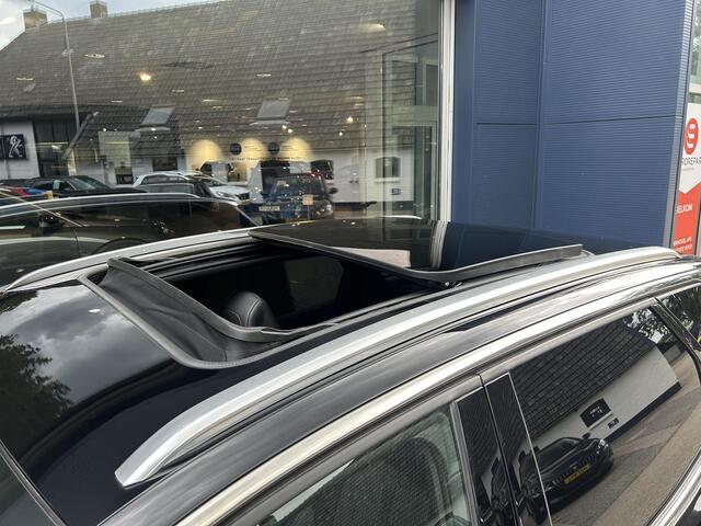 Peugeot 3008 1.6 HYbrid 225 GT | Slechts 16499 KM Gereden | Automaat | Panorama Schuif-/Kanteldak | Navigatie | Camera | Adaptieve Cruise Control | Hoge Zitpositie | Climate Control | LED Verlichting | Keyless Entry | Dode Hoek Detectie |