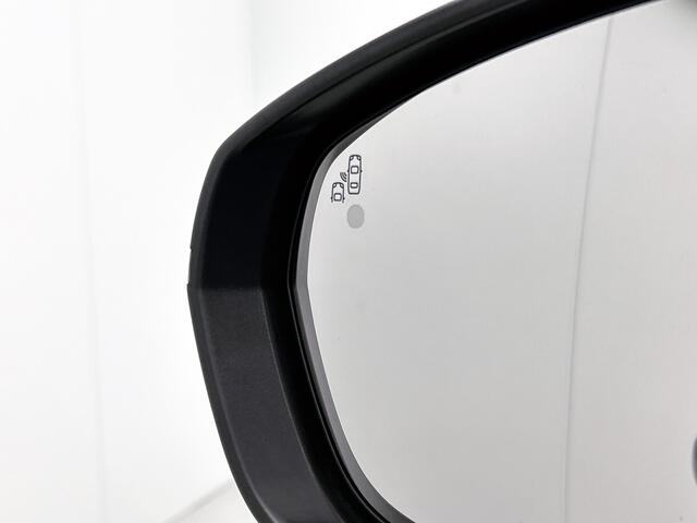 Peugeot 3008 130PK Automaat Allure | Rijklaar | Camera | iCockpit | Stoelverwarming |