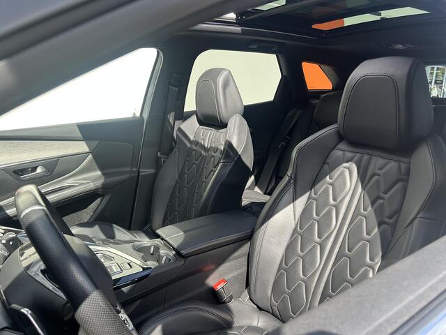 Peugeot 3008 1.6 HYbrid4 | 4x4 300pk GT | Nappaleder | Panoramadak | El.kofferklep | Zeer compleet | Incl. 12 mnd garantie
