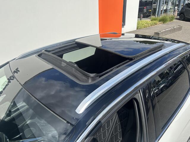 Peugeot 3008 1.6 HYbrid4 | 4x4 300pk GT | Nappaleder | Panoramadak | El.kofferklep | Zeer compleet | Incl. 12 mnd garantie