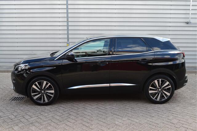 Peugeot 3008 1.2 PureTech GT Line Avantage O.a: Afneemb. trekhaak, Electr. a.klep, Camera, PDC, Clima, Carplay, Half leder, etc... Rijklaar! All-in prijs!