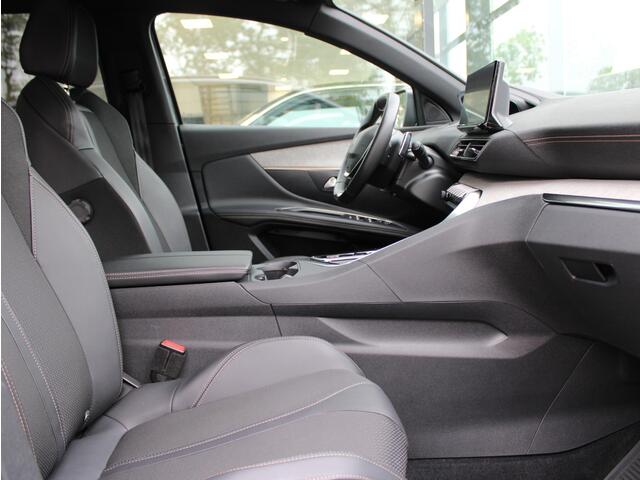 Peugeot 3008 1.2 PureTech GT Automaat | Navi / Camera / Climate