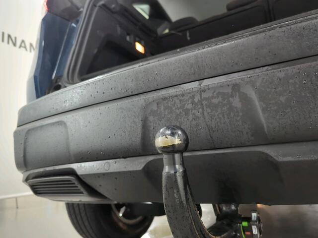 Peugeot 3008 1.2 PureTech Blue Lease Active NL AUTO | CAMERA | TREKHAAK | CARPLAY |