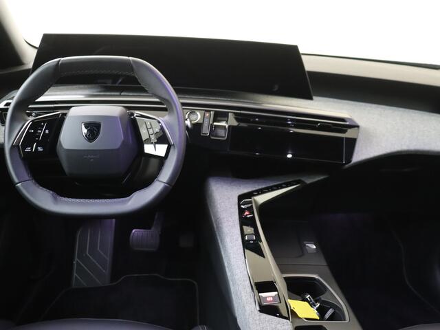 Peugeot 3008 e-3008 Allure 73 kWh | Stoelverwarming | Elek. Achterklep | Camera | Wireless Carplay |
