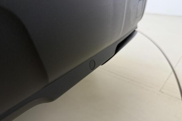 Peugeot 3008 1.2 PureTech Blue Lease Executive 130 PK | Handgeschakeld | Trekhaak | Mirror Screen | Andriod Auto | Cruise Control | Parkeersensor | 1e eigenaar