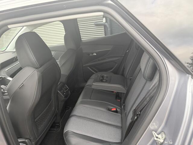 Peugeot 3008 1.6 HYbrid 225PK Road Trip Allure Pack Business 46.000 KM!! // NAVI + CARPLAY // PDC V+A // CAMERA // LED // CLIMA // HALF-LEDER