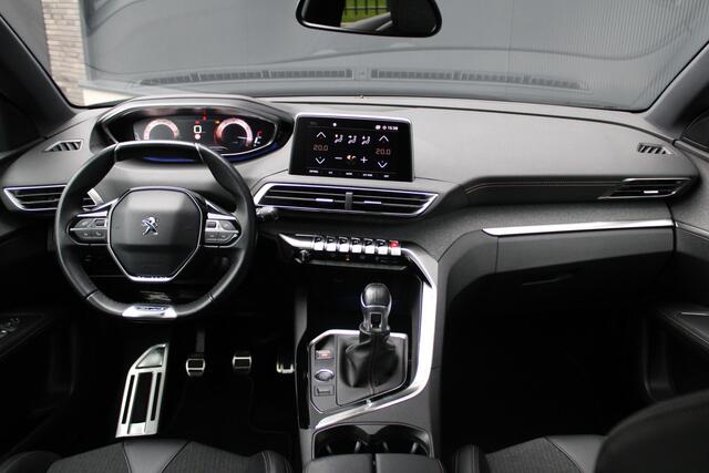 Peugeot 3008 1.2 PureTech GT Line 130pk - Blind Spot - Camera - Trekhaak - Sfeerverlichting - Carplay/Android - LED - Navi - Rijklaar
