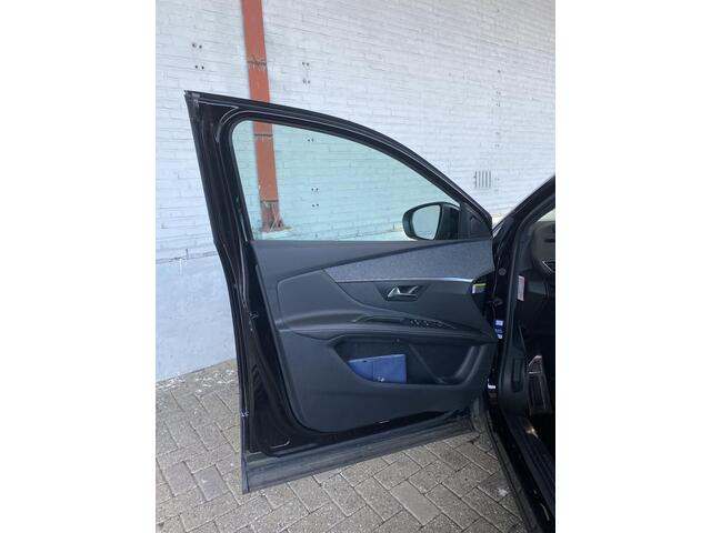 Peugeot 3008 1.2 GT Line |Dealer Onderhouden!|Gt-Line!|CarPlay!|