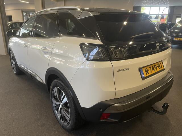 Peugeot 3008 1.2 PureTech Allure Pack 130 pk Automaat EAT8 Navigatie-Automatische achterklep-Adaptive cruise control-Verwarmde voorstoelen