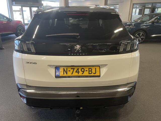 Peugeot 3008 1.2 PureTech Allure Pack 130 pk Automaat EAT8 Navigatie-Automatische achterklep-Adaptive cruise control-Verwarmde voorstoelen