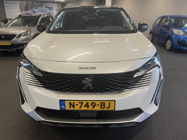 Peugeot 3008 1.2 PureTech Allure Pack 130 pk Automaat EAT8 Navigatie-Automatische achterklep-Adaptive cruise control-Verwarmde voorstoelen