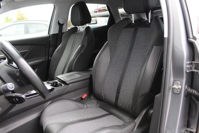 Peugeot 3008 1.2 PureTech Blue Lease Premium Climate, electr Achterklep, Camera, Cruise