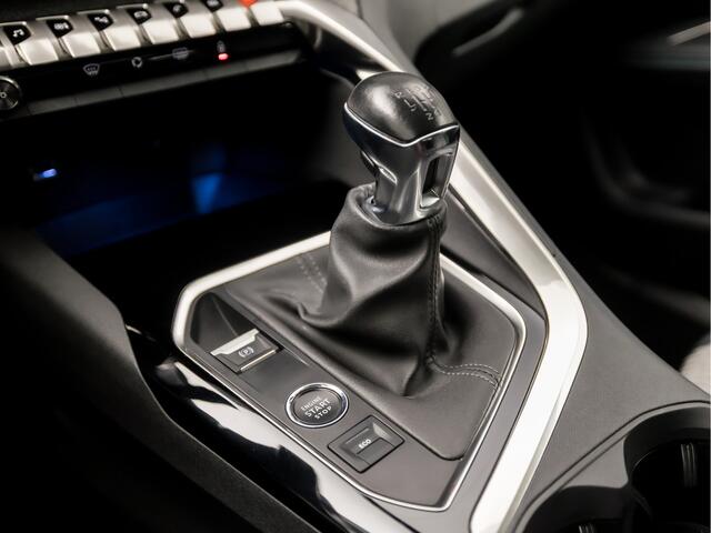 Peugeot 3008 1.2 PureTech Allure Sport (APPLE CARPLAY, GROOT NAVI, PARELMOER, LEDER, 360 CAMERA, KEYLESS, SPORTSTOELEN, LED KOPLAMPEN, GETINT GLAS, NIEUWE APK, NIEUWSTAAT)