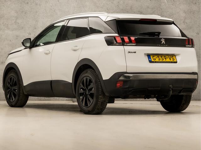 Peugeot 3008 1.2 PureTech Sport (APPLE CARPLAY, GROOT NAVI, LANE ASSIST, GETINT GLAS, SPORTSTOELEN, PARKEERSENSOREN, TREKHAAK, LM VELGEN, NIEUWE APK, NIEUWSTAAT)