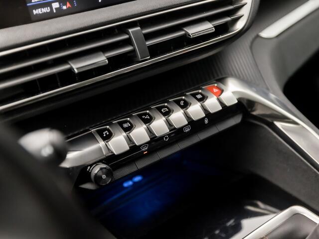 Peugeot 3008 1.2 PureTech Sport (APPLE CARPLAY, GROOT NAVI, LANE ASSIST, GETINT GLAS, SPORTSTOELEN, PARKEERSENSOREN, TREKHAAK, LM VELGEN, NIEUWE APK, NIEUWSTAAT)