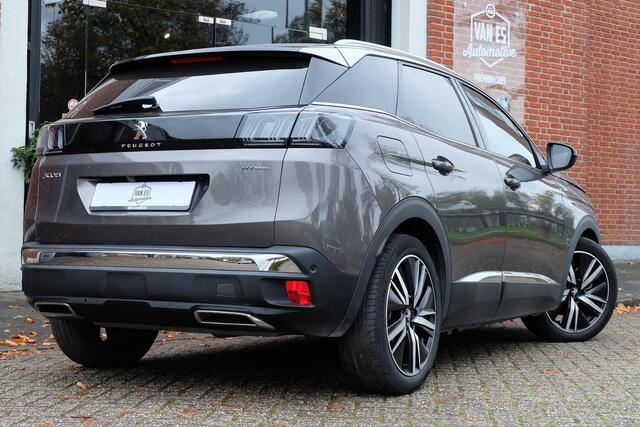 Peugeot 3008 1.6 HYbrid 225 GT Pack Business / Pano / Massage / Focal / Camera