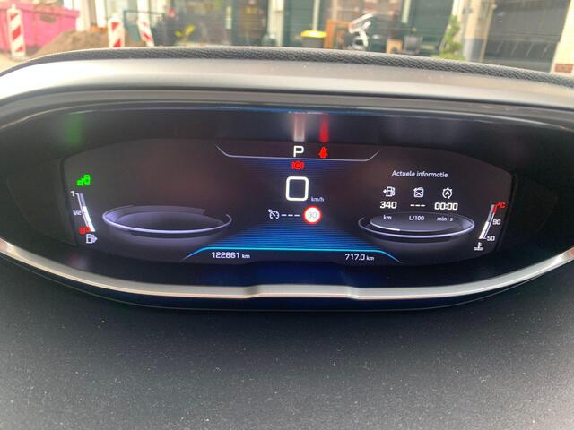 Peugeot 3008 1.6 e-THP GT Line Carplay, Trekhaak, Smetteloos