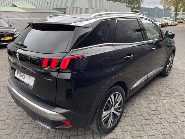 Peugeot 3008 225pk HYbrid Road Trip (Elektrisch schuifdak - Elektrische klep - Camera - Stoelverwarming - Keyless Entry - Automatische Airco - Apple Carplay - Navigatie)
