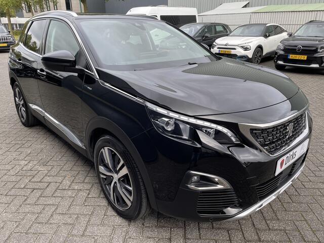 Peugeot 3008 225pk HYbrid Road Trip (Elektrisch schuifdak - Elektrische klep - Camera - Stoelverwarming - Keyless Entry - Automatische Airco - Apple Carplay - Navigatie)