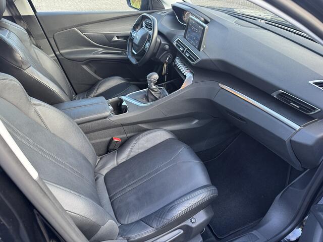 Peugeot 3008 1.2 PureTech Blue Lease Executive Leer/Stoelverw/Clima/Navi