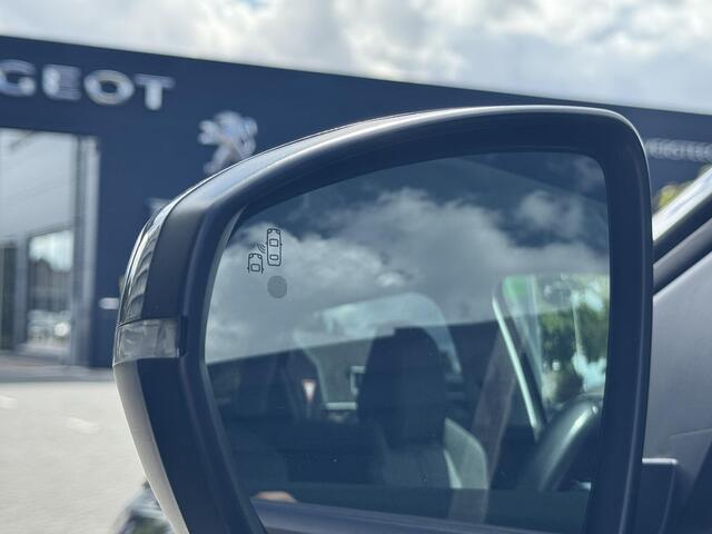 Peugeot 3008 Allure 1.6 e-THP 165PK EAT6 Automaat Navigatie, Rondomzichtcamera, trekhaak, Parkeersensoren, Stoelverwarming