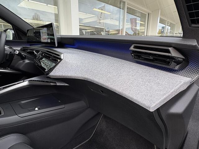 Peugeot 3008 1.2 Hybrid 145 GT | Nw. prijs ¤ 48.820 | Stuur- & stoelverwarming | Elektr. achterklep | Achteruitrijcamera | Navigatie | Adaptieve Cruise Control