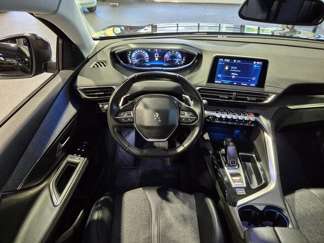 Peugeot 3008 1.6 PT 180pk Premium 19" | Trekhaak afn. | Carplay/Android