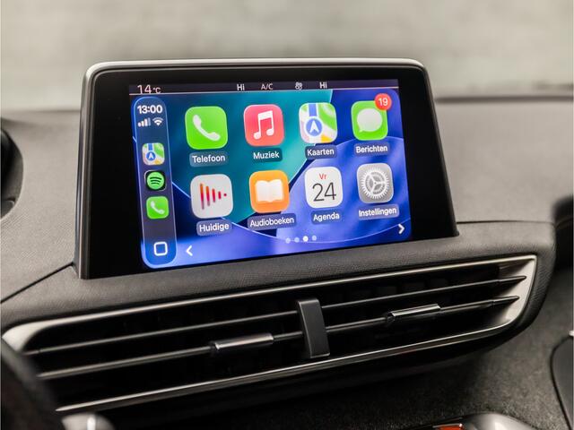 Peugeot 3008 1.2 PureTech GT Line (PANORAMADAK, APPLE CARPLAY, GROOT NAVI, 360 CAMERA, LEDER, KEYLESS, SPORTSTOELEN, TREKHAAK, GETINT GLAS, LED KOPLAMPEN, NIEUWE APK, NIEUWSTAAT)