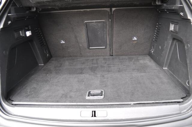 Peugeot 3008 1.6 HYb4wiel 300Pk GT leer mass nav Gripc