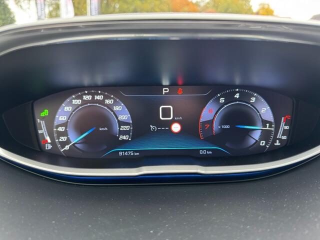 Peugeot 3008 1.2 130PK Allure Automaat Led Navi Cruise Keyless