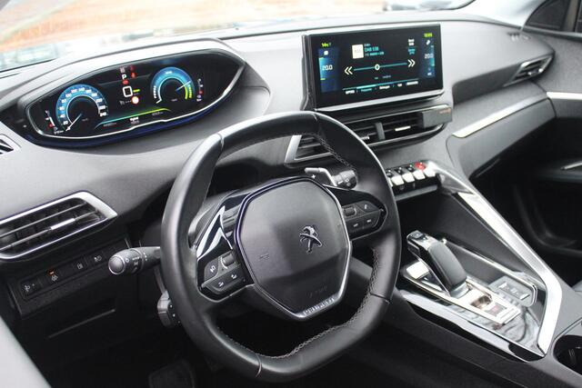 Peugeot 3008 1.6 HYbrid 225 Blue Lease Allure
