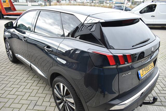 Peugeot 3008 1.5 BlueHDi Blue Lease Premium