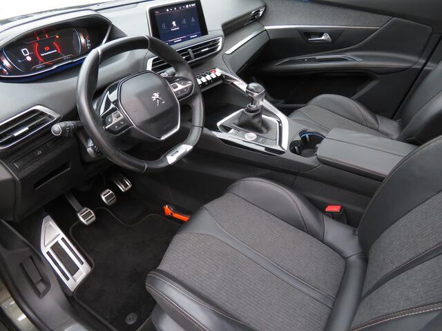 Peugeot 3008 1.2 PureTech GT Line Airco Cr-Control CarPlay Panoramadak