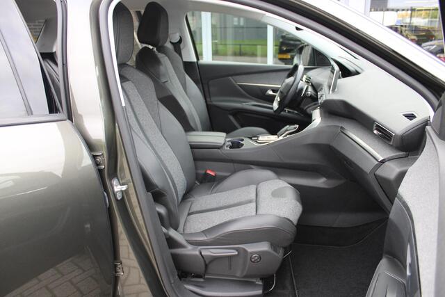 Peugeot 3008 1.2 PureTech B. L.Premium Adaptive/Dodehoek/Camera
