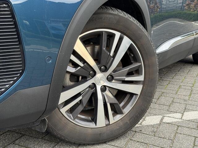 Peugeot 3008 Blue Lease Allure 1.6 HYbrid 225PK e-EAT8 Automaat Navigatie, Achteruitrijcamera, Keyless, Elektrische Kofferklep, Stoelverwarming, Dodehoek Detectie