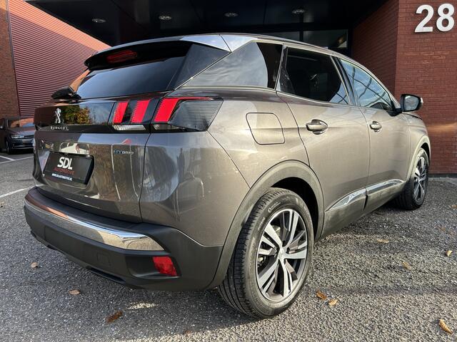 Peugeot 3008 1.6 HYbrid 225 Allure // FULL LED // NAVI + CARPLAY // CAMERA // PDC V+A // STOELVERWARMING