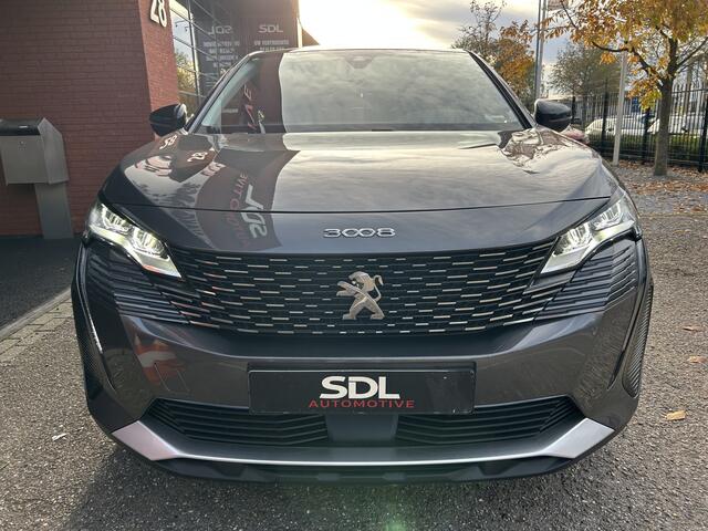 Peugeot 3008 1.6 HYbrid 225 Allure // FULL LED // NAVI + CARPLAY // CAMERA // PDC V+A // STOELVERWARMING