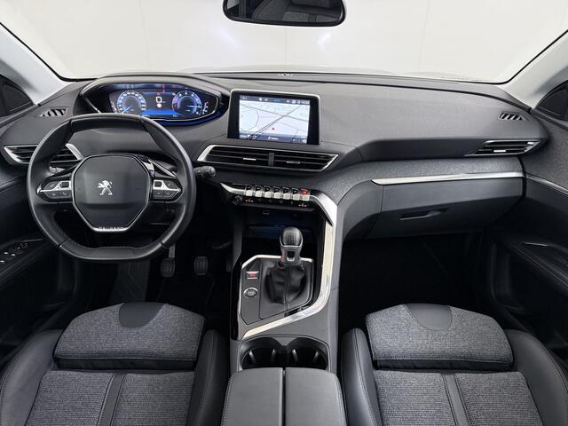 Peugeot 3008 T131PK Pano-Dak Premium Elektr.Stoelen+Geheugen Adaptive-Cr. 360°Camera Trekhaak 1/2 Leer Apple Carplay Android Auto Navi Ecc Blue Premium LED Comfort Stoelen Bluetooth DAB Elek.Achterklep Led Stoelverwarming Lmv 19" Privacy Glas Origineel Nederlandse Aut