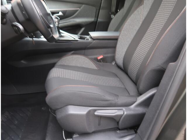 Peugeot 3008 Benzine 130 Pk. Luxe Active * Navigatie * Achteruitrij Camera * Climate & Cruise Control * L.M. Velgen * Ook Apple Carplay / Android Auto * Vingerhoets; Vierde Generatie Eersteklas Service, al meer dan 100 jaar een begrip in de Brabantse Kempen.