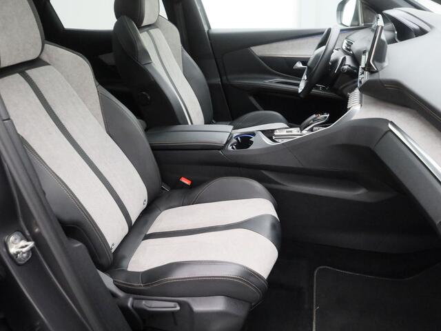 Peugeot 3008 1.6 HYbrid 225 PK Automaat GT-Line | PANO | 360° | ADAPTIVE | FOCAL | KEYLESS | STOELVERWARMING