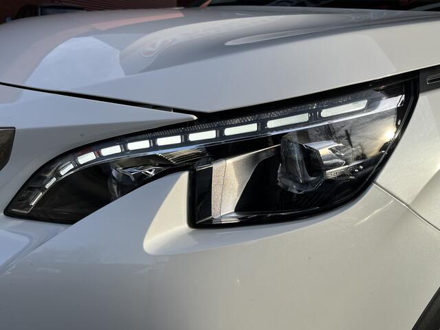 Peugeot 3008 1.2 PureTech Allure // DIGI COCKPIT! // NAVI // CAMERA // CLIMA // CRUISE // TREKHAAK // APPLE CARPLAY - ANDROID AUTO // ELEK. ACHTERKLEP //