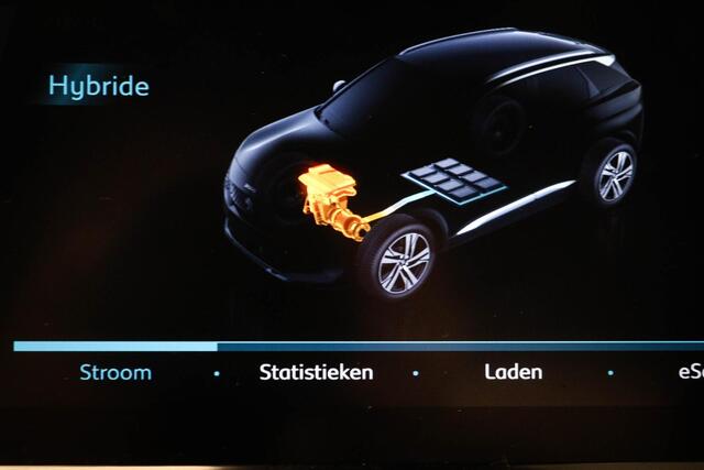 Peugeot 3008 1.6 HYbrid 225 GT | PANORAMADAK | SFEERVERLICHTING | DAB | APPLE | CAMERA