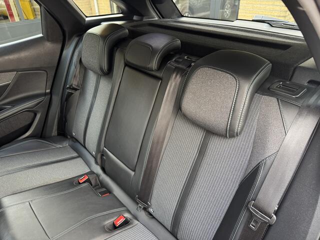 Peugeot 3008 1.6 HYbrid4 300PK Allure Pack Business 360Camera Carplay