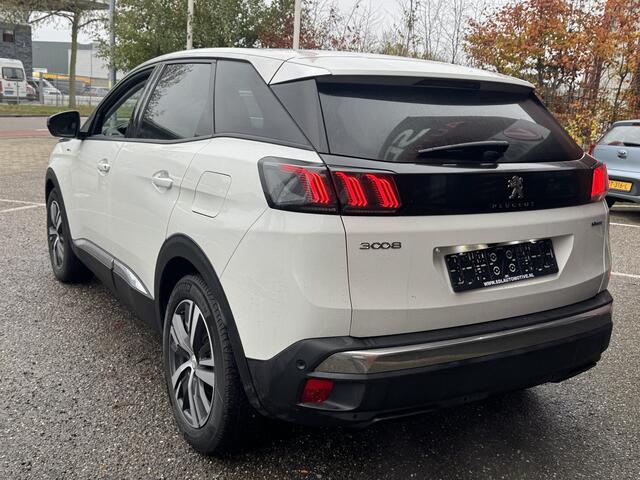 Peugeot 3008 1.6 HYbrid 225 Allure // NAVI // CAMERA // CLIMA // CRUISE // STOELVERWARMING // APPLE CARPLAY - ANDROID AUTO //